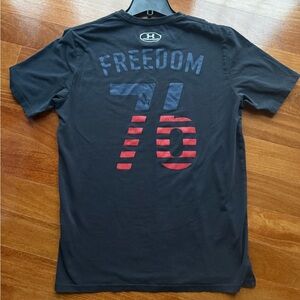 UA Men’s Shirt UNDER ARMOIR Tee T Shirts Size S/M HeatGear